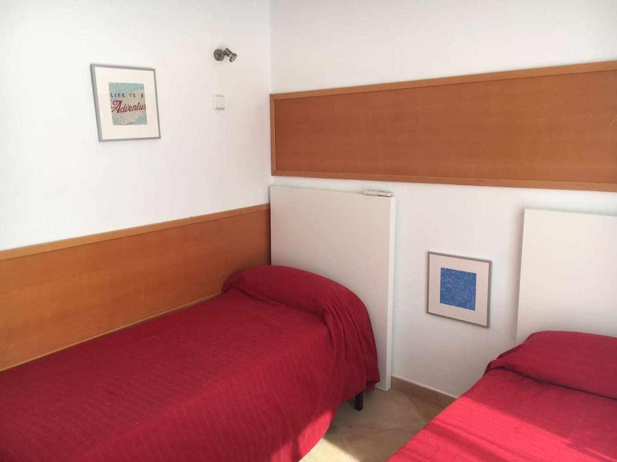 Nice And Quiet Flat In Premia De Mar Hutb ภายนอก รูปภาพ