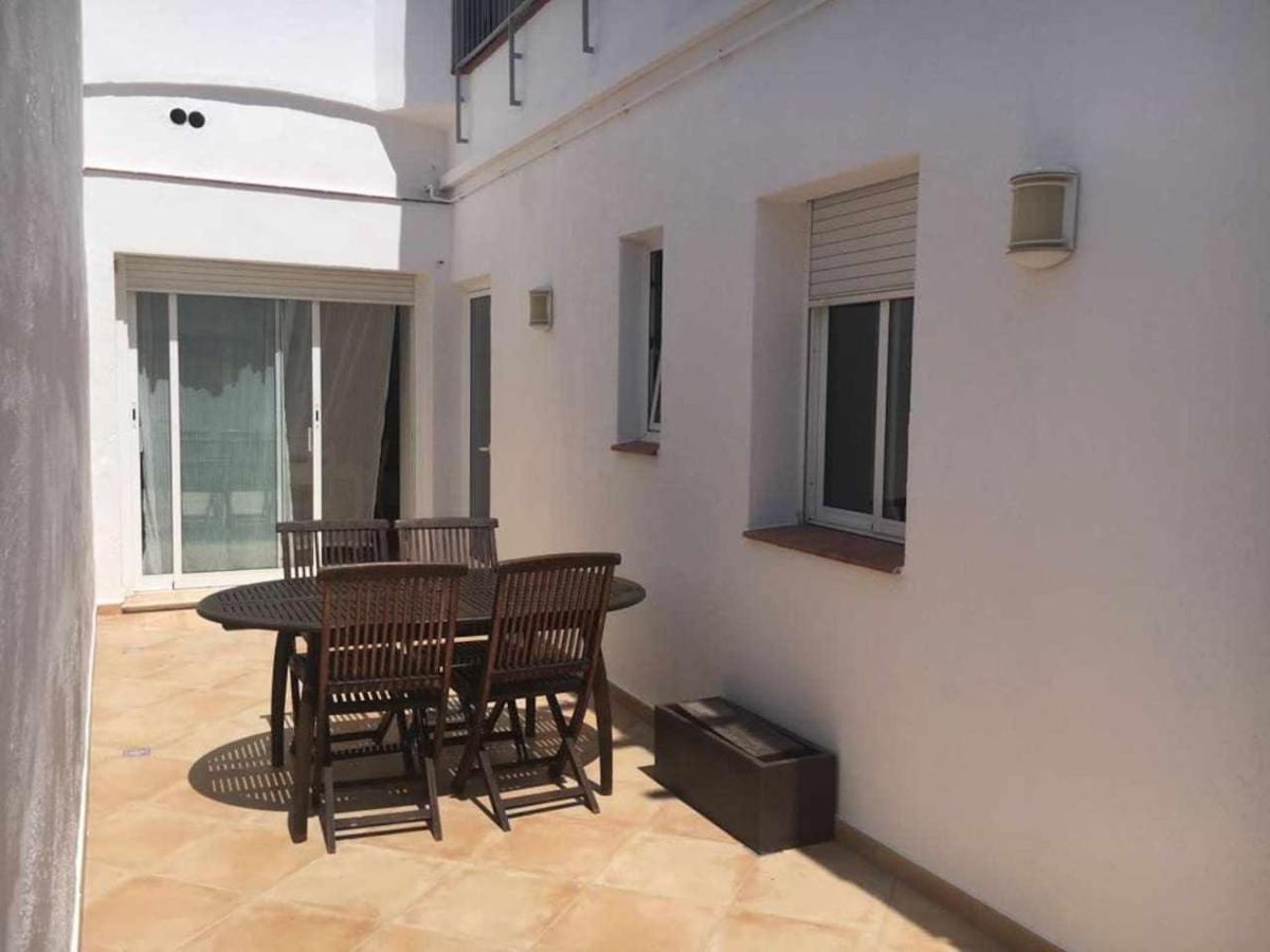 Nice And Quiet Flat In Premia De Mar Hutb ภายนอก รูปภาพ